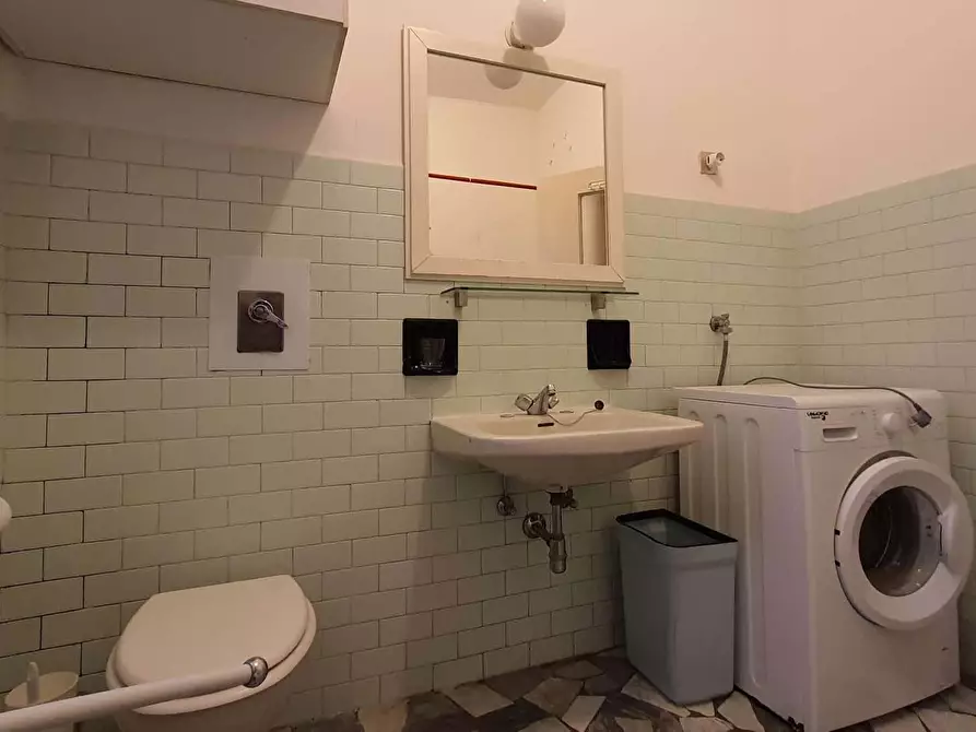 Immagine 13 di Camera in affitto  in Via Castelbarco18 a Trento