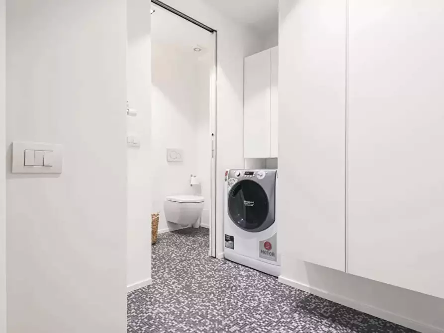 Immagine 30 di Appartamento in affitto  in Via Guglielmo Röntgen24 a Milano