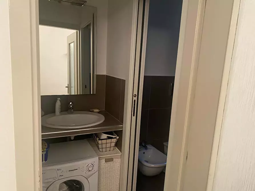 Immagine 12 di Appartamento in affitto  in Via Lambro12 a Milano