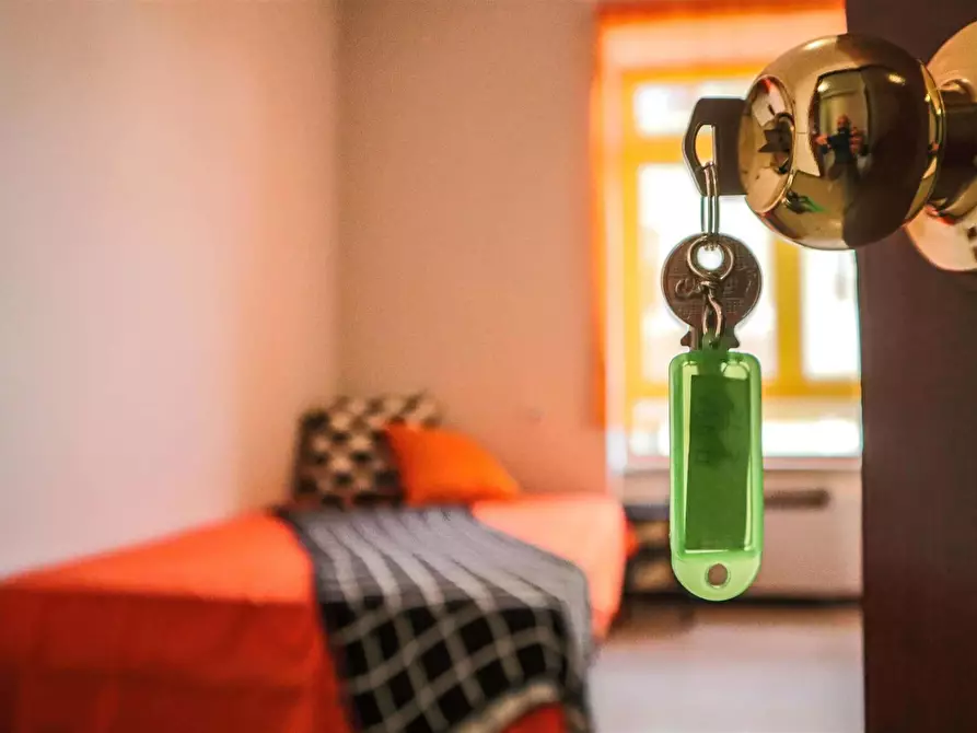 Immagine 2 di Camera in affitto  in Via Tigellio24 a Cagliari