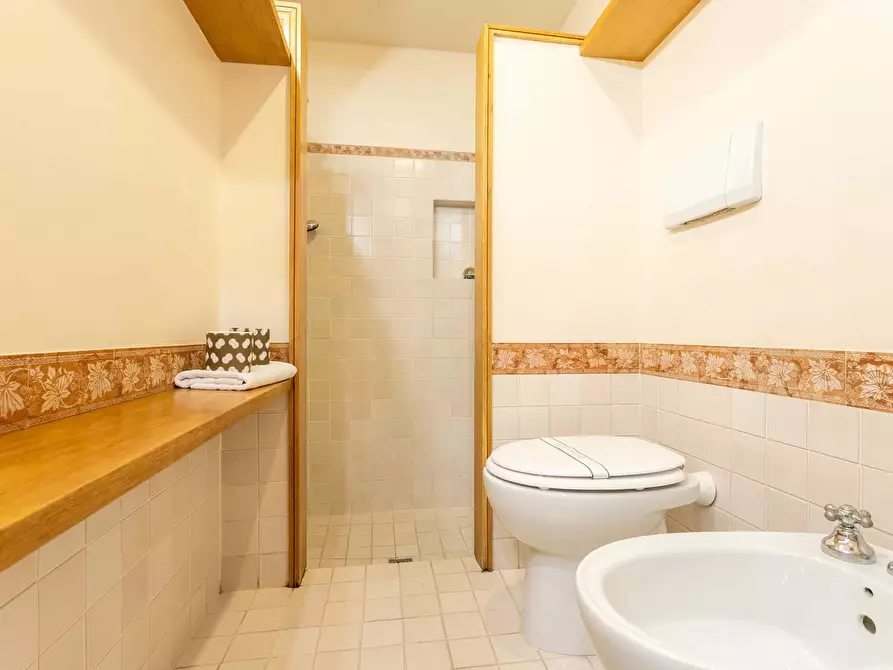 Immagine 24 di Appartamento in affitto  in Costa Scarpuccia1 a Firenze