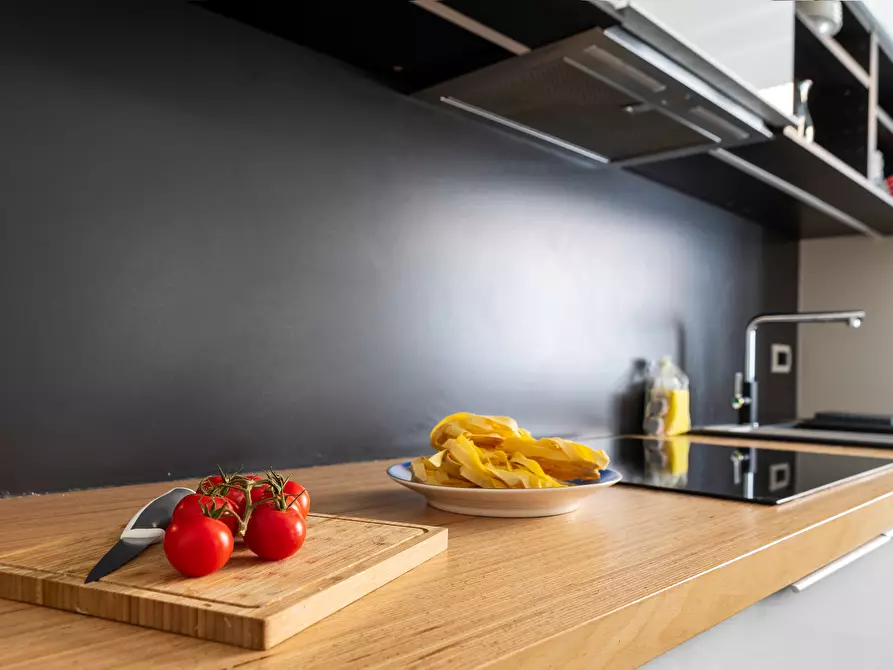 Immagine 14 di Appartamento in affitto  in Via del Borgo di San Pietro74 a Bologna