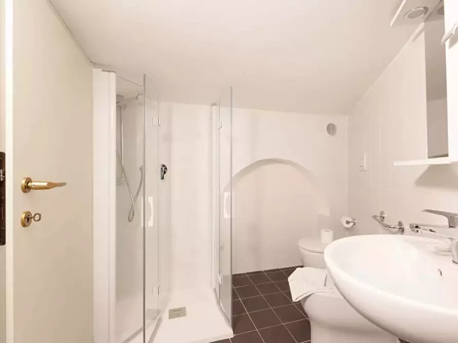 Immagine 12 di Appartamento in affitto  in Corso Magenta25 a Milano