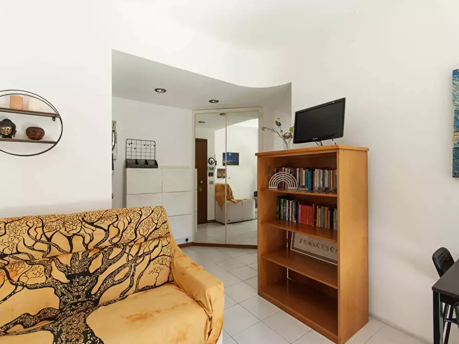 Immagine 9 di Appartamento in affitto  in Via Osoppo7 a Milano