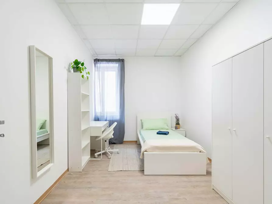 Immagine 2 di Camera in affitto  in Via Frinco15 a Torino