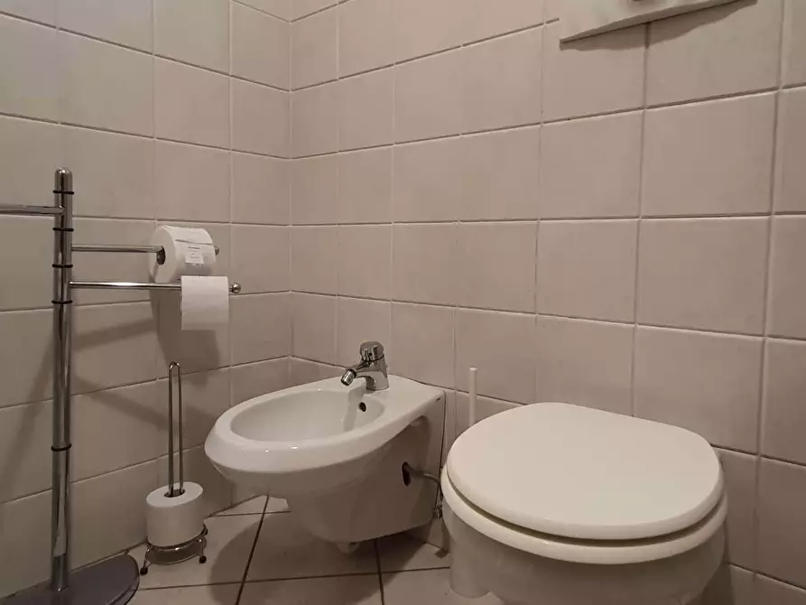 Immagine 14 di Camera in affitto  in Via Giuseppe Mazzini a Trento