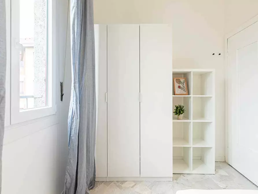 Immagine 5 di Camera in affitto  in Via Salvatore Barzilai9 a Milano