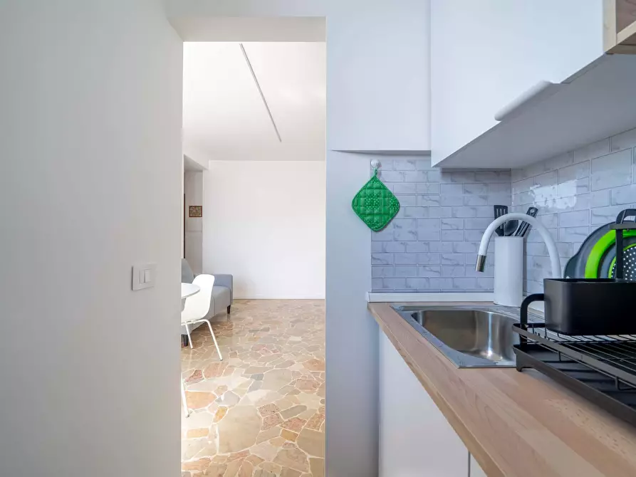 Immagine 35 di Appartamento in affitto  in Via Francesco Predabissi3 a Milano