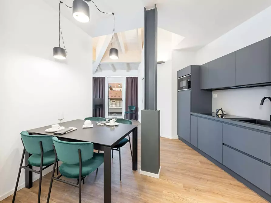 Immagine 8 di Camera in affitto  in Via San Giovanni3 a Trento