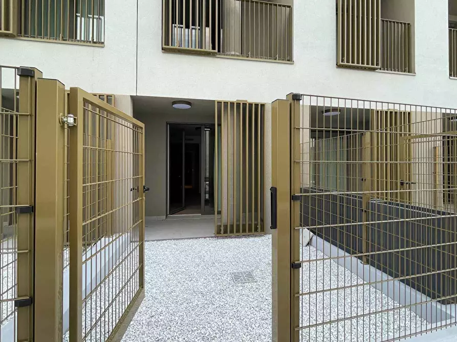 Immagine 12 di Appartamento in affitto  in Viale Monza137 a Milano