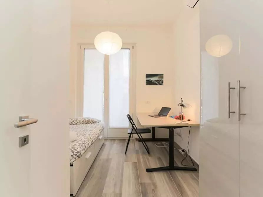 Immagine 15 di Appartamento in affitto  in Via Negroli10 a Milano