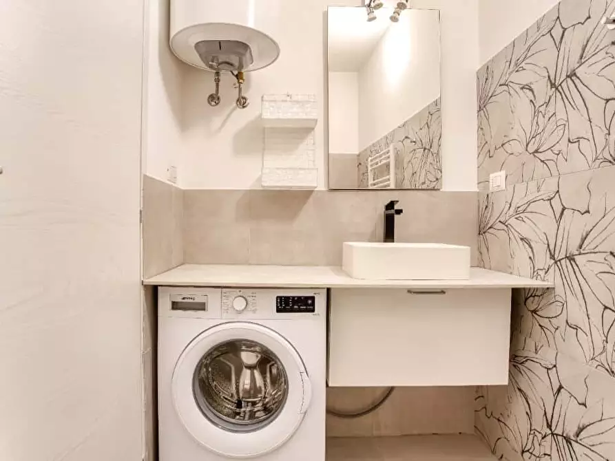 Immagine 20 di Appartamento in affitto  in Via Giovanni Battista Cassinis1 a Milano