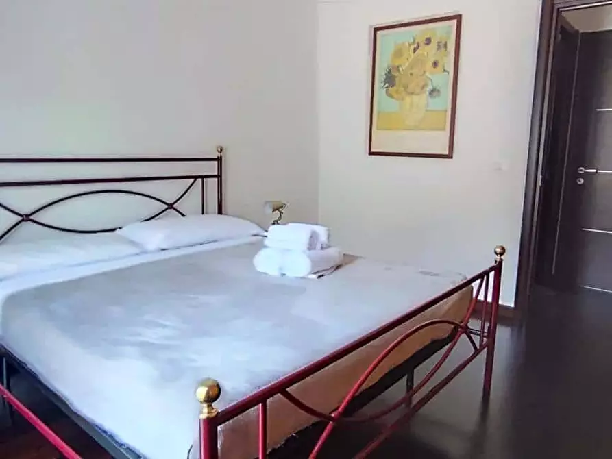 Immagine 10 di Appartamento in affitto  in Via Felice Caronni52 a Roma