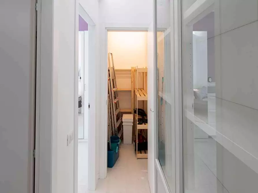 Immagine 44 di Camera in affitto  in Via Cadibona9 a Milano