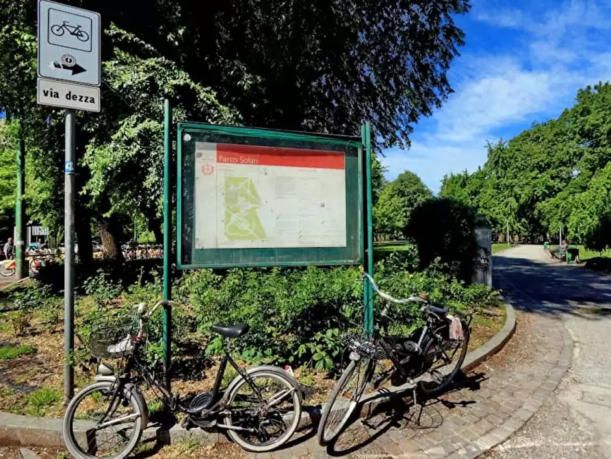 Immagine 49 di Appartamento in affitto  in Via Andrea Solari a Milano