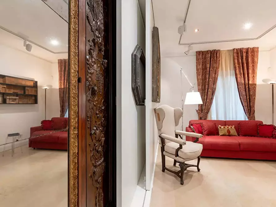 Immagine 26 di Appartamento in affitto  in Via di San Sebastianello9 a Roma
