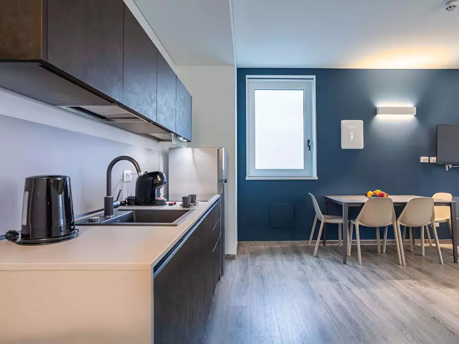 Immagine 10 di Appartamento in affitto  in Via Torino2 a Venezia