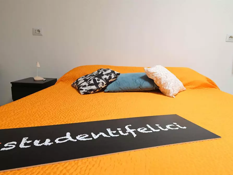 Immagine 5 di Camera in affitto  in Via Michele Coppinosnc a Sassari