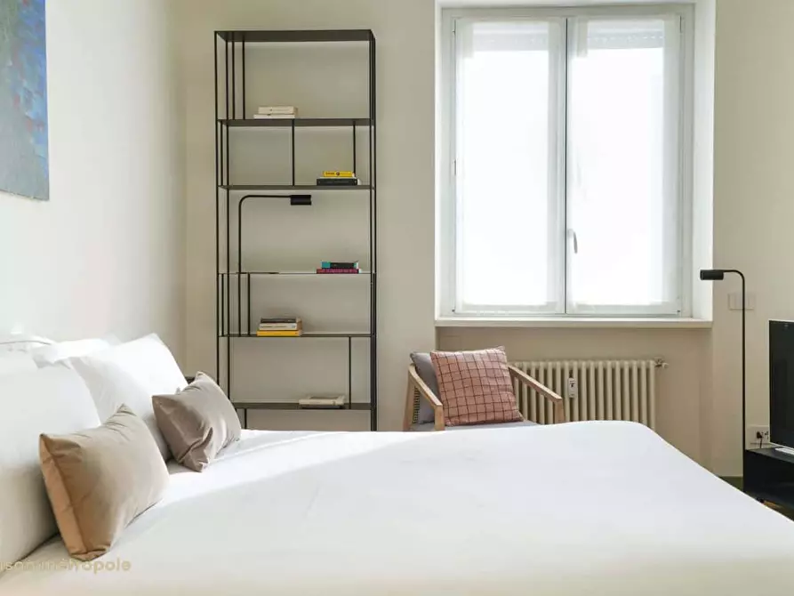 Immagine 1 di Appartamento in affitto  in Alzaia Naviglio Pavese66 a Milano