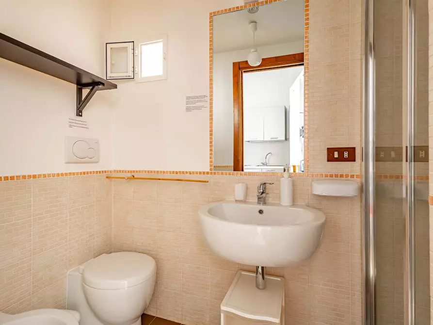 Immagine 6 di Appartamento in affitto  in Piazza Antico Ospedale18 a Adelfia