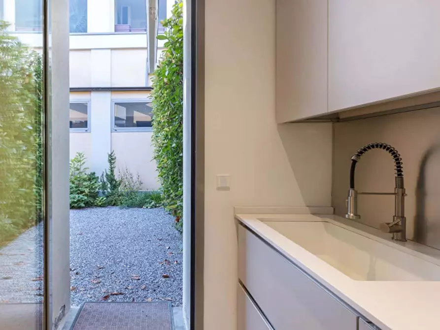 Immagine 39 di Appartamento in affitto  in Via Giacomo Watt37 a Milano