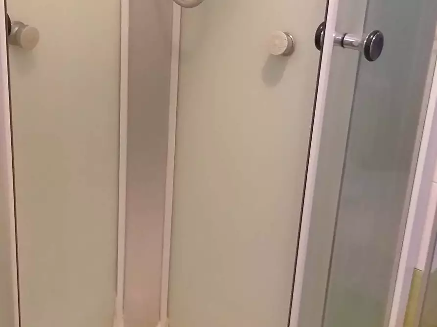 Immagine 11 di Camera in affitto  in Via Fernando Santi5 a Milano