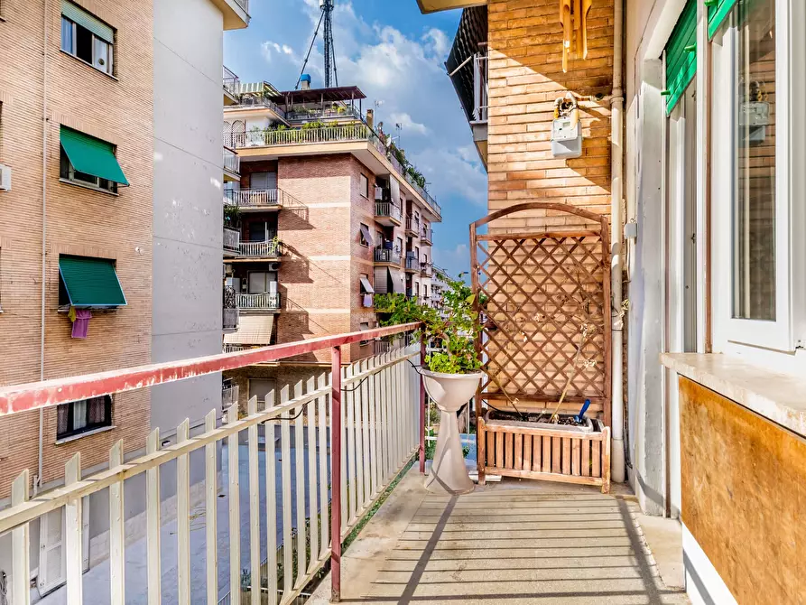 Immagine 26 di Appartamento in affitto  in Via Pietro Ferrigni16 a Roma