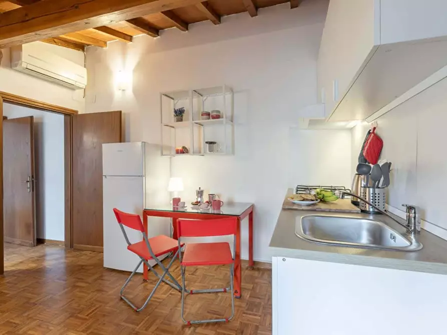 Immagine 8 di Appartamento in affitto  in Via Ventisette Aprile9 a Firenze