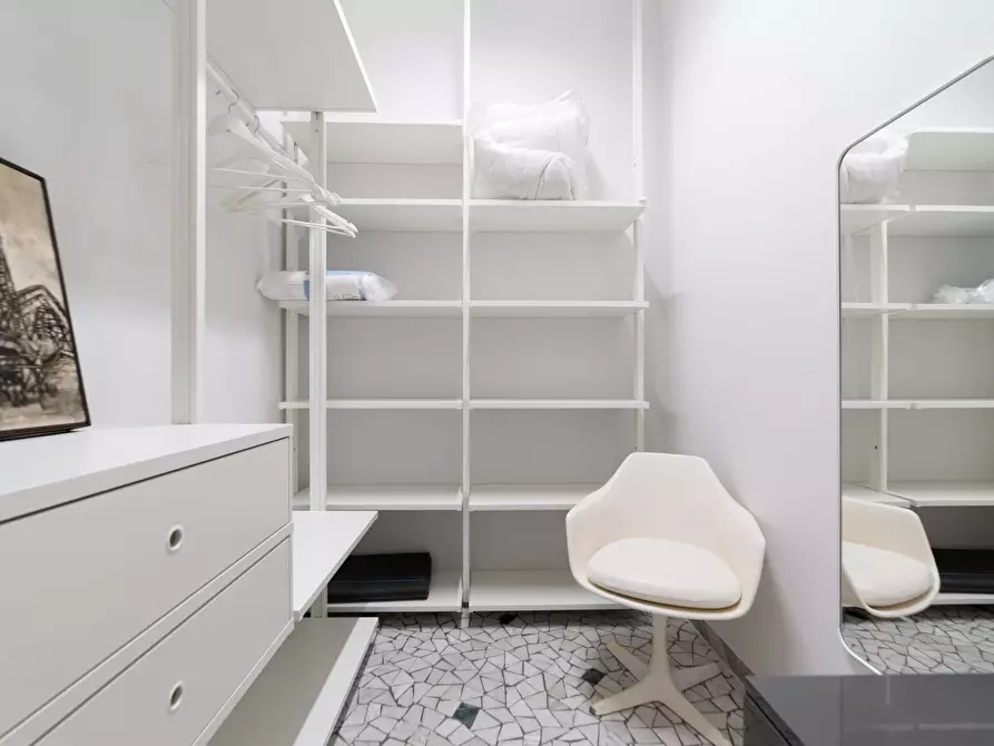 Immagine 16 di Appartamento in affitto  in Via Edmondo de Amicis4 a Milano