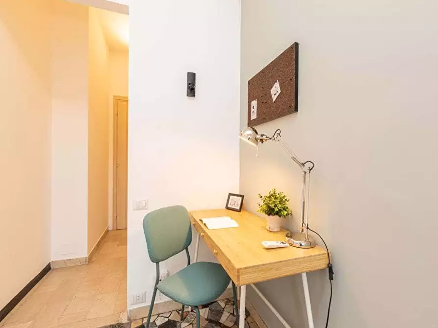 Immagine 11 di Camera in affitto  in Viale Romagna5 a Milano