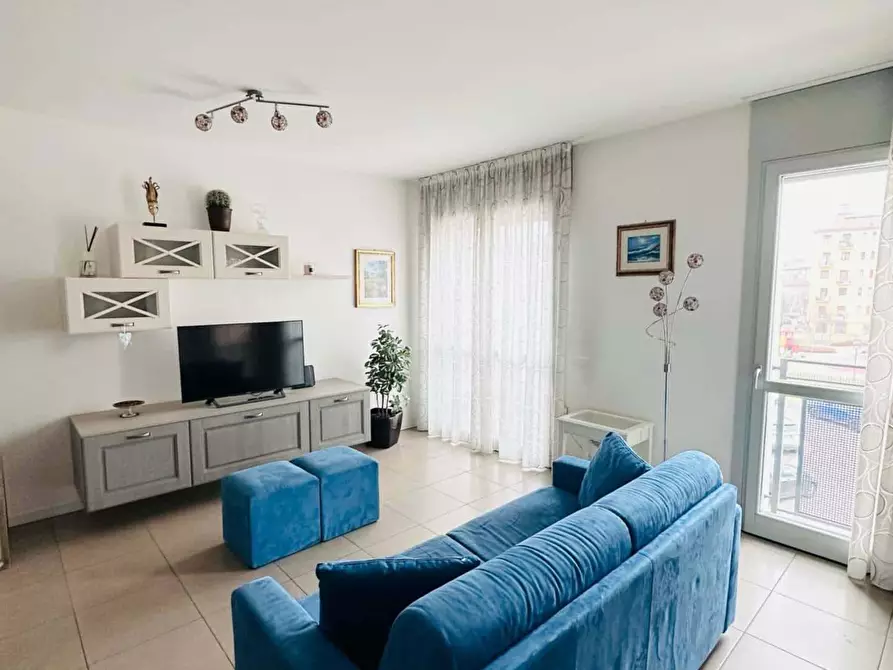 Immagine 1 di Appartamento in affitto  in Via Gargano55 a Milano