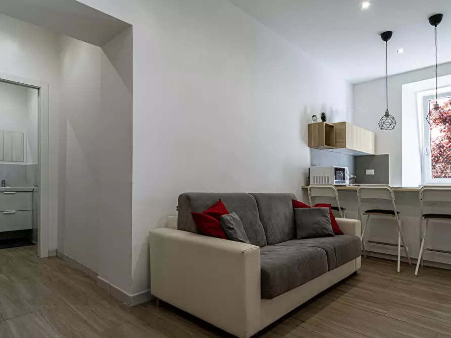 Immagine 7 di Appartamento in affitto  in Via Plinio22 a Roma