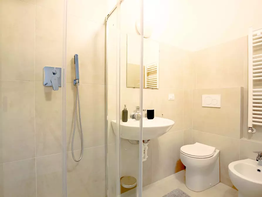 Immagine 17 di Camera in affitto  in Via Carlo Marx26 a Milano