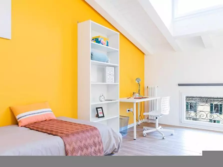 Immagine 3 di Camera in affitto  in Viale Alfredo Oriani26 a Bologna