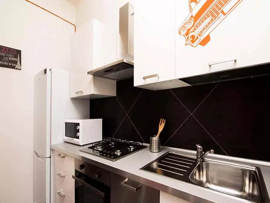 Immagine 15 di Camera in affitto  in Via Vincenzo Foppa32 a Milano