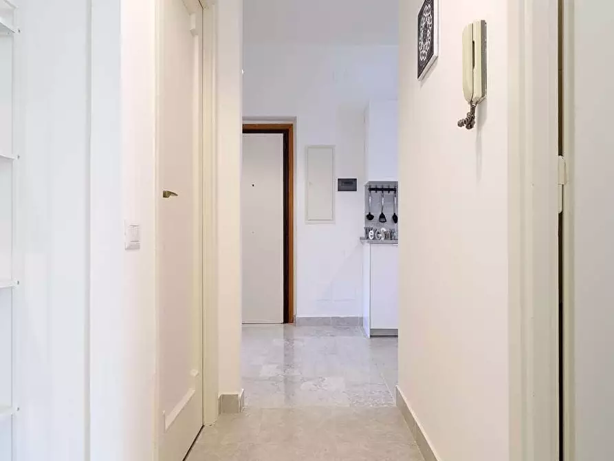 Immagine 8 di Camera in affitto  in Via Cavriglia23 a Roma