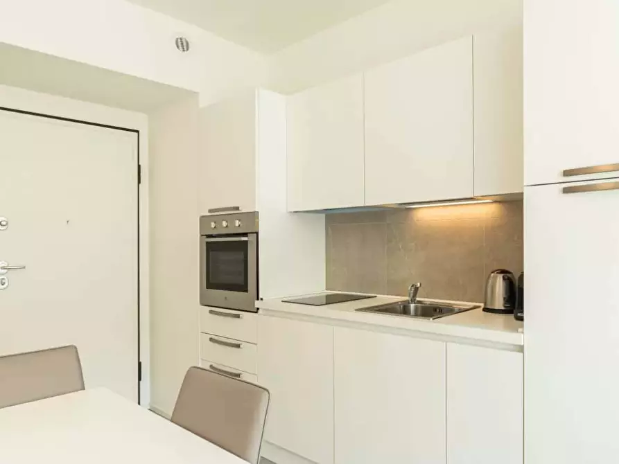 Immagine 6 di Appartamento in affitto  in Via Ippolito Rosellini2 a Milano