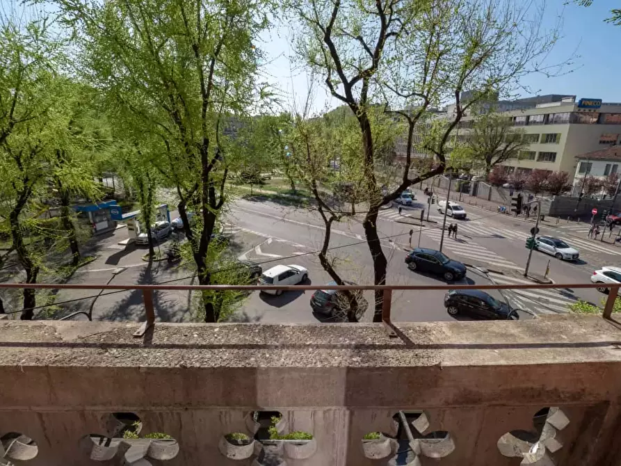 Immagine 10 di Appartamento in affitto  in Piazza Francesco Durante36 a Milano