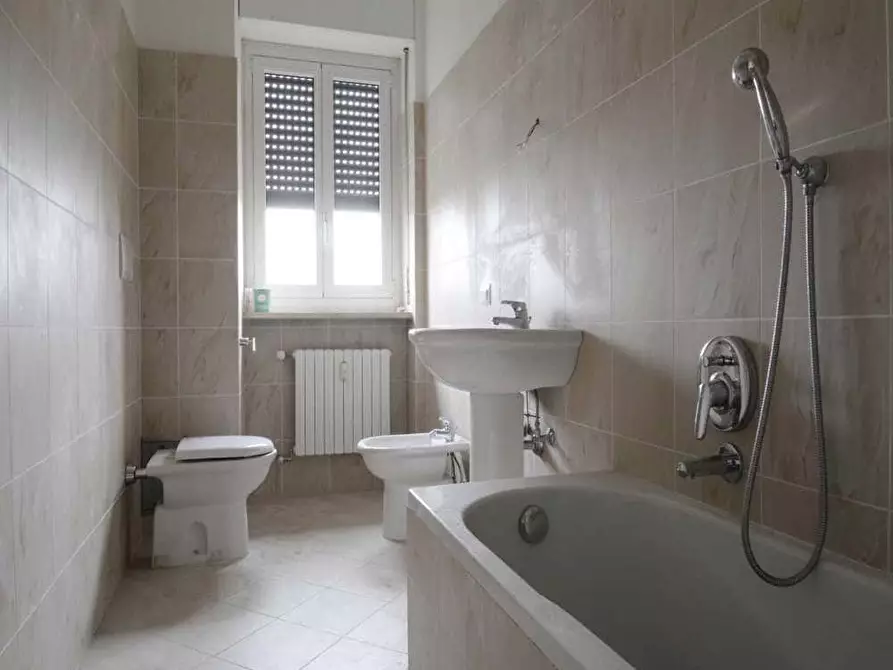 Immagine 5 di Camera in affitto  in Via Vincenzo Giordano Orsini18 a Milano