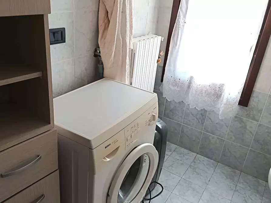 Immagine 19 di Camera in affitto  in Via Don A. Vezzoli13 a Gaggiano