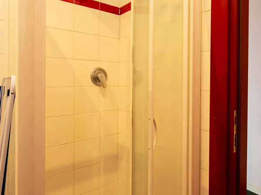 Immagine 14 di Camera in affitto  in Viale Liguria51 a Milano