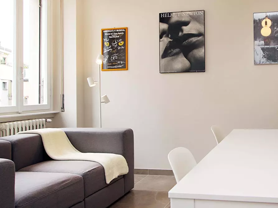 Immagine 4 di Appartamento in affitto  in Via Varese4 a Milano