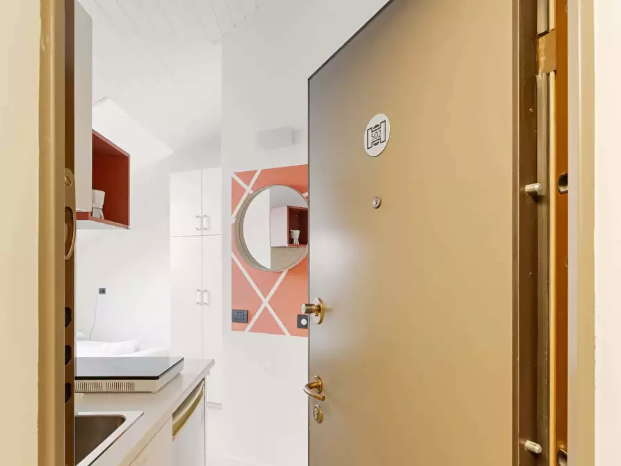 Immagine 15 di Appartamento in affitto  in Corso Magenta25 a Milano