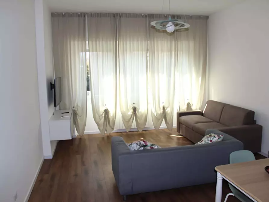 Immagine 2 di Appartamento in affitto  in Via Orazio dello Sbirro14 a Roma