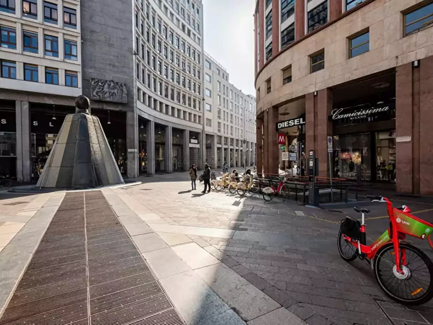 Immagine 18 di Appartamento in affitto  in Via Santa Cecilia6 a Milano