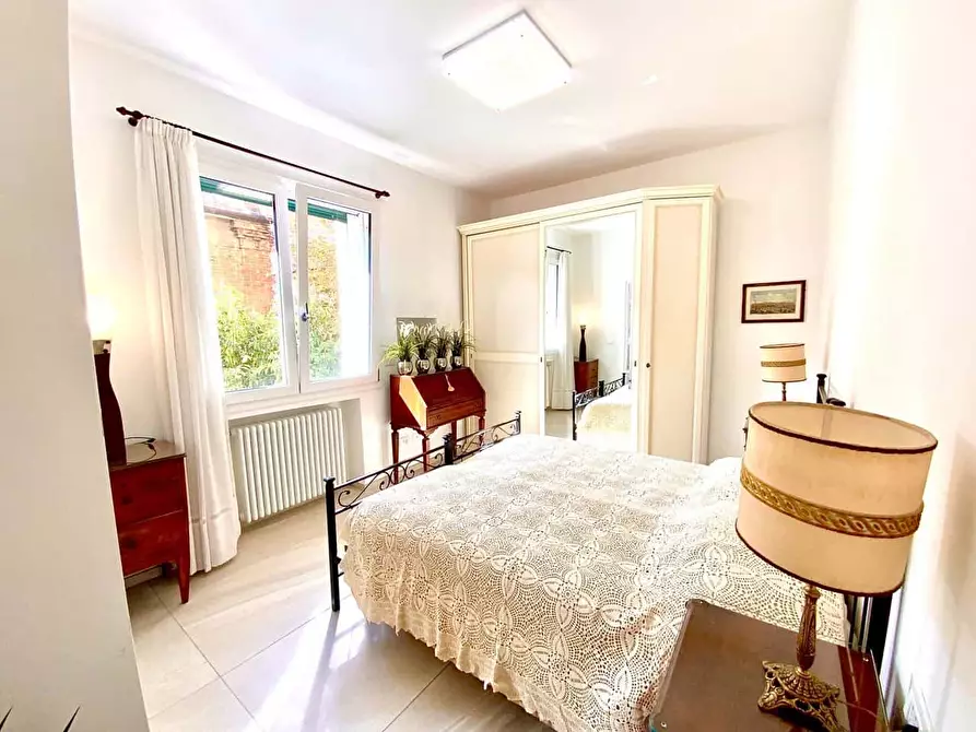 Immagine 28 di Appartamento in affitto  in Via San Domenico7 a Bologna