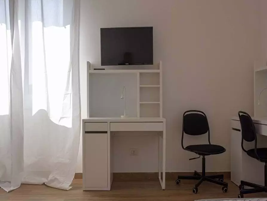 Immagine 4 di Camera in affitto  in Viale San Gimignano4 a Milano