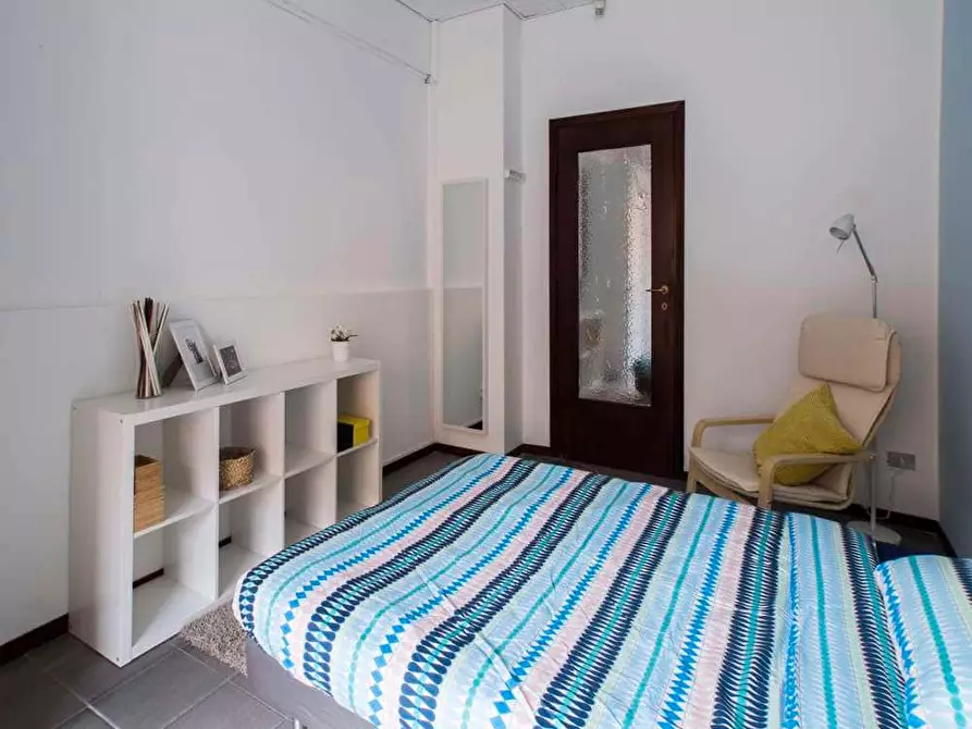 Immagine 11 di Camera in affitto  in Via Francesco Arese12 a Milano