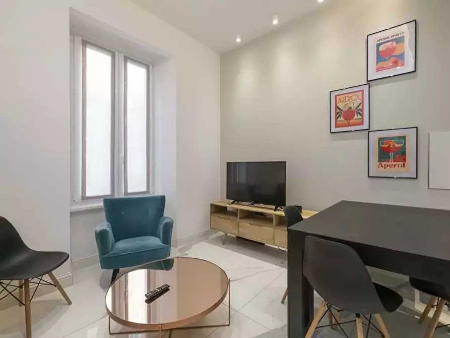 Immagine 2 di Appartamento in affitto  in Via della Moscova27 a Milano