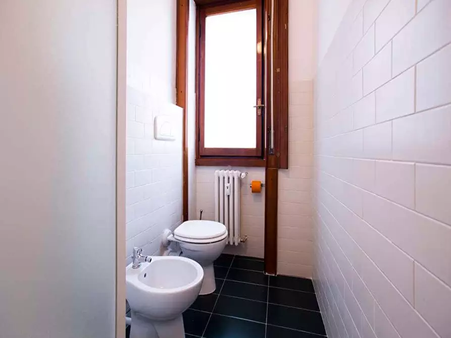 Immagine 46 di Camera in affitto  in Via Francesco Arese12 a Milano